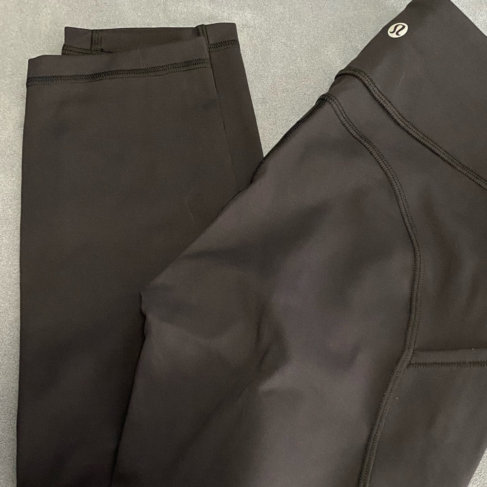 Lululemon Invigorate HR crop 23” - Picture 7 of 8